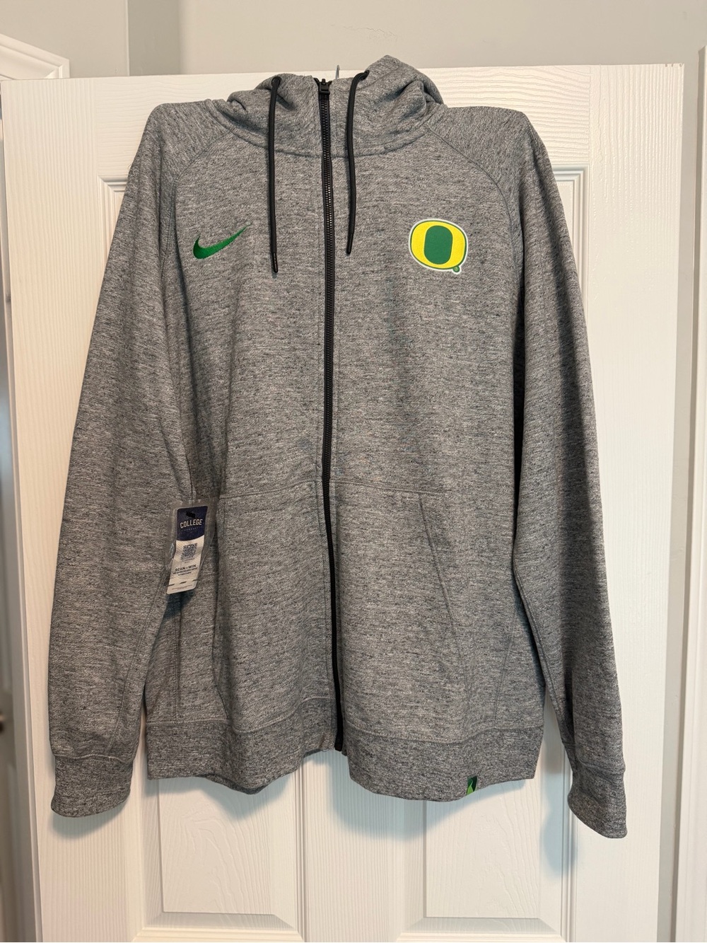 Nike Heather Gray Hoodie with Green and Yellow Oregon Patch